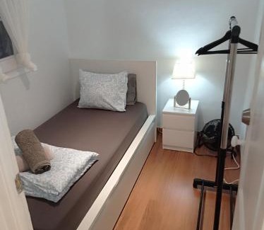 Esquerra de l'Eixample Apartamento | Doble & Single rooms Arago Street