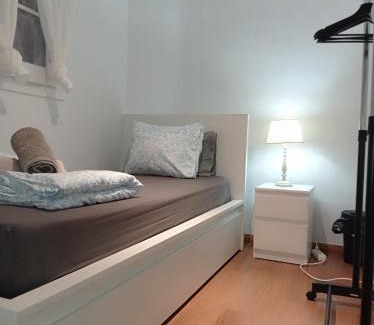 Esquerra de l'Eixample Apartamento | Doble & Single rooms Arago Street