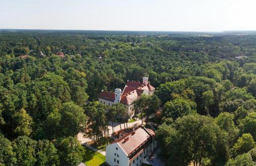 Konstancin-Jeziorna Complejo | Dobry Zakątek Dom Rekolekcyjny