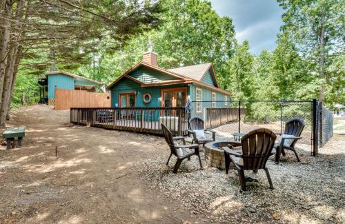 Fair Play Casa | Dock and Hot Tub at Fair Play Hideaway!