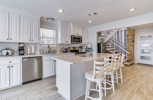 Runaway Bay Casa | Dock & Fire Pit: Riverfront Runaway Bay Retreat
