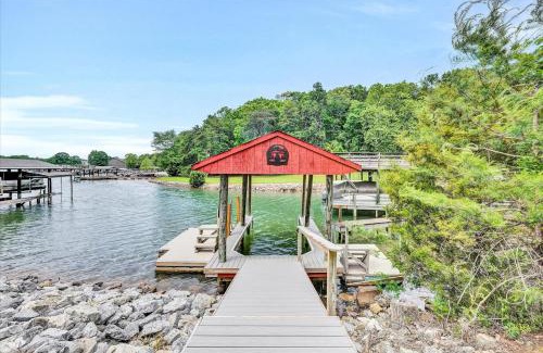 Huddleston Casa | Dock Sun Point