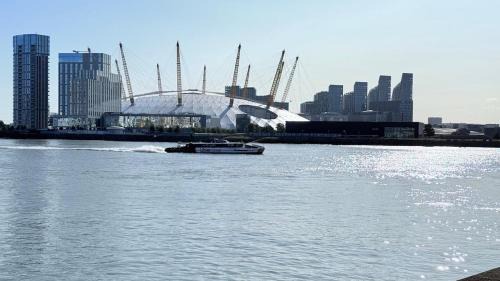 Cubitt Town Apartamento | Dockside Charm by Halisi