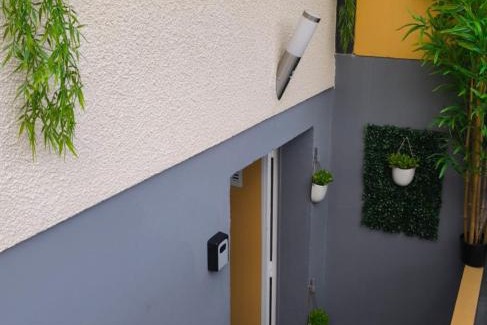 Montry Apartamento | Dodo tropic
