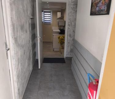 Montry Apartamento | Dodo tropic