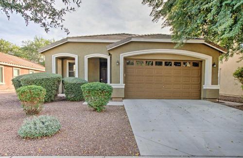 Gilbert Casa | Dog-Friendly Arizona Retreat with Patio and Grill!