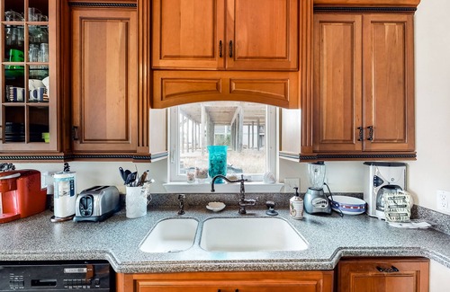 Villa Segunda Casa | Dog-friendly beach home with expansive deck, amazing views, & outdoor shower