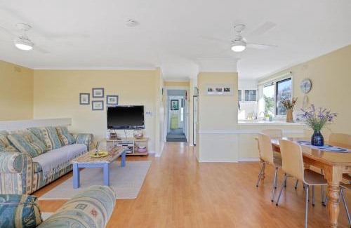 Ventnor Casa | Dog Friendly Beach Haven