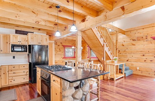 Arkdale Casa | Dog-friendly cabin on expansive land with a firepit, grill, game room, & W/D