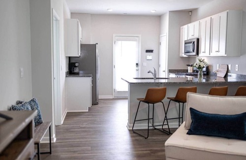 Wilmington Casa | Dog-Friendly Coastal Retreat