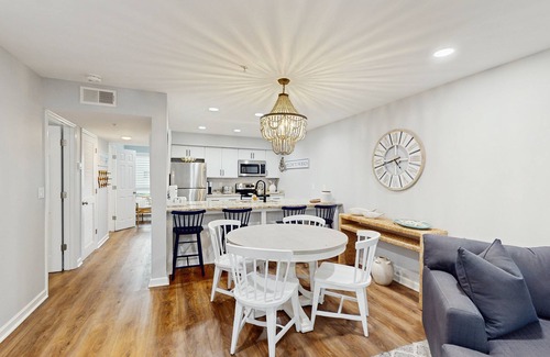 Palmetto Dunes Condominio | Dog-Friendly Condo with pool, golf, and just steps to the beach