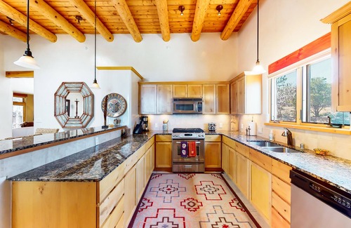 Tesuque Condominio | Dog-friendly condo with kiva fireplaces, enclosed yard, & pool access