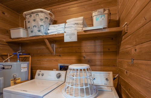 Plantation Casa | Dog-friendly Gulf-view home with a pool, washer/dryer, fireplace & AC