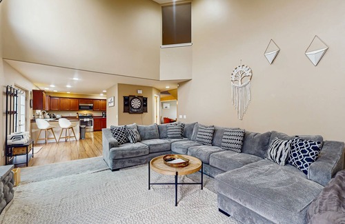 Monitor Casa | Dog-friendly home with a private pool & hot tub - close to outdoor recreation