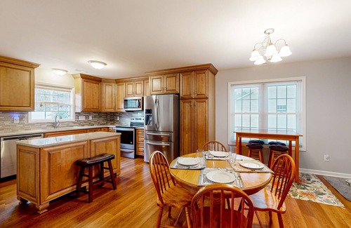 Swansboro Casa | Dog-friendly home near downtown with fenced yard, patio, & fireplace