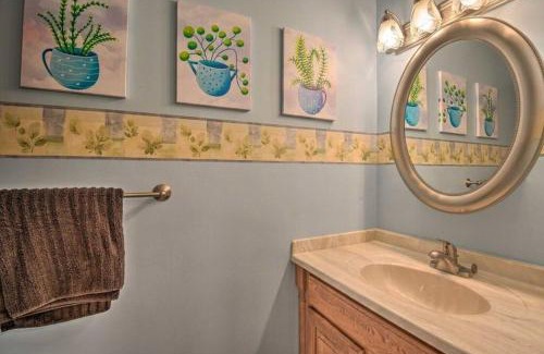 New Smyrna Beach Casa | Dog Friendly Home by Flagler Avenue! Fenced Yard and Garage! Walk to the Beach!