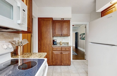 San Marco Casa | Dog-friendly home with full kitchen, WIFI, and walking distance to San Marco