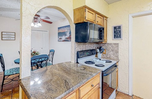 Laguna Vista Casa | Dog-friendly home with enclosed yard, outdoor living, private atrium & Ping-Pong