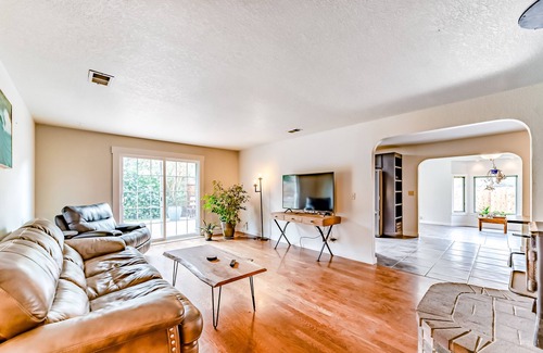 McKinleyville Casa | Dog-Friendly Home w/ a Large Yard, Free WiFi, Washer/Dryer, & Pool Table