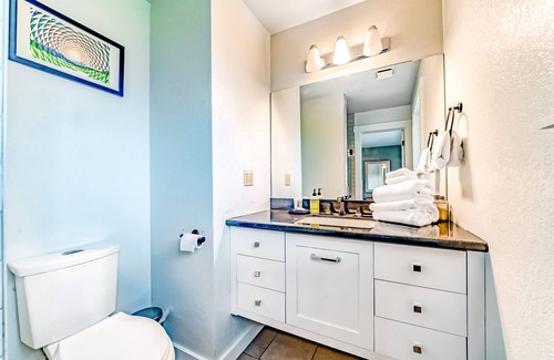 McKinleyville Casa | Dog-Friendly Home w/ a Large Yard, Free WiFi, Washer/Dryer, & Pool Table