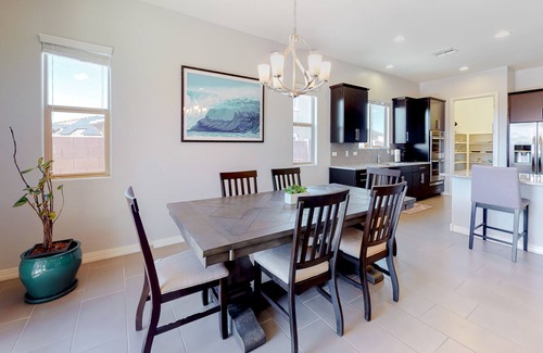 Oracle Casa | Dog-friendly home with central ac, enclosed yard, patio, hot tub, & WiFi