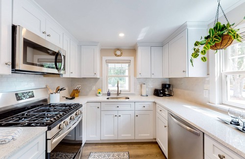 Cotuit Casa | Dog-friendly house in a quiet neighborhood with furnished porch & washer/dryer