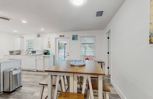 Sanibel Casa | Dog friendly house with private pool, bikes for guest use, and internet