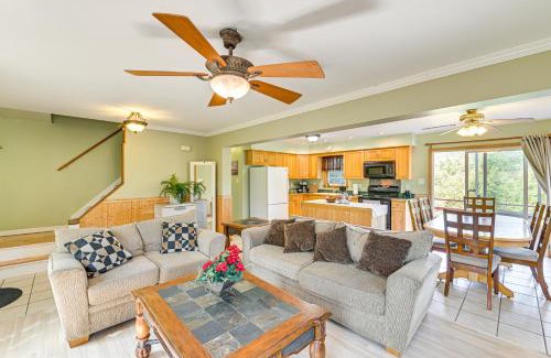 Lake George Casa | Dog-Friendly Lake George Home 3 Mi to Beach!