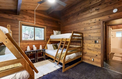 Rhododendron Casa | Dog-friendly, mid-century forest cabin with hot tub, firepit & great location