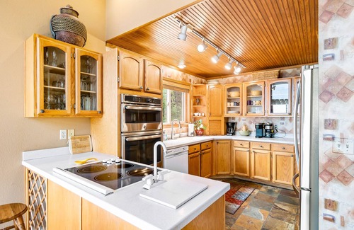 Sandpoint Casa | Dog-friendly mountain retreat near skiing with lake view, hot tub, & balcony