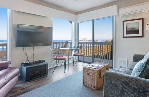 Bandon Casa | Perro-friendly, frente al mar condominio w / acceso a la playa, chimenea acogedora, y una gran cubierta