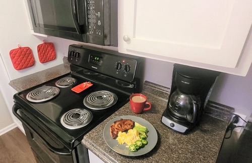Abilene Casa | DOG FRIENDLY & REMODELED COZY COTTAGE