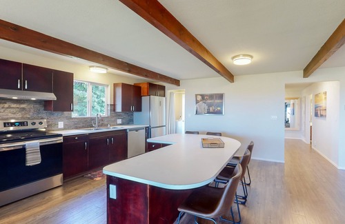Westport Casa | Dog-Friendly Retreat w/ Bay Views, a Spacious Deck, & Secluded Feel