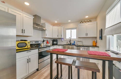 Rochester Casa | Dog-Friendly Rochester Home ~ 3 Mi to Downtown!