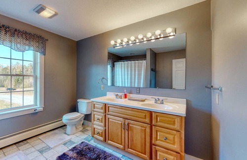 Lancaster Casa | Dog-friendly secluded home w/ private hot tub, high-speed WiFi & wood fireplace