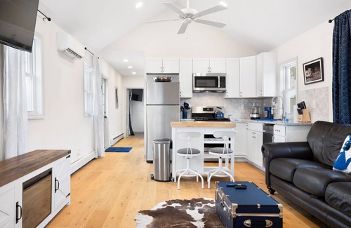 Usmma Casa | Dog-friendly Single-Family Home w Fenced Yard Washer, Dryer in NYC's "Nantucket"