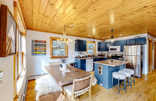 Rumford Center Casa | Dog-friendly Sunday River retreat with hot tub, large yard, grill, washer/dryer