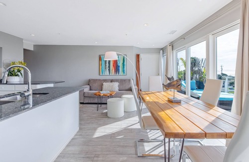 Cayucos Casa | Dog-friendly townhome with ocean/pier views & furnished deck - walk to beach
