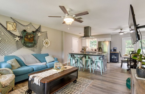 Ocean City Casa | Dog-Friendly Fort Walton Beach Vacation Rental!