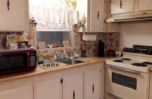 Crescent City Casa | Dog friendly vacation rental near St. Johns River