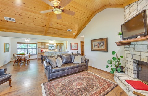 Wills Point Casa | Dog-Friendly Wills Point Home w/ Grill on 10 Acres