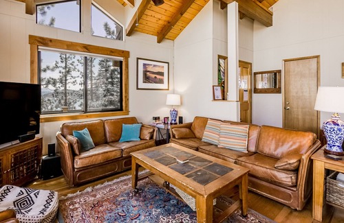 Meeks Bay Casa | Dog-Friendly with Stunning Views, New Kitchen, & Private Hot Tub