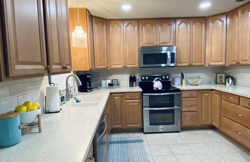 Fellowship Casa | Spacious Dog Lover Home Near WEC