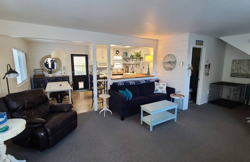 Downtown Casa | Dog Lover's Paradise in Pismo Beach