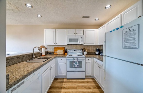 Topsail Beach Casa | Dogs Allowed with added pet fee - Pool - Ocean View