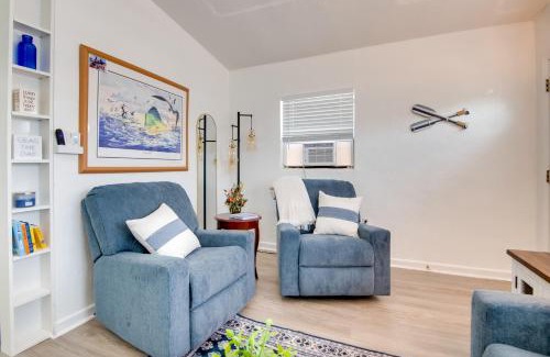 Cocoa Beach Apartamento | Dogs Welcome, Steps to Beach Cocoa Beach Retreat!