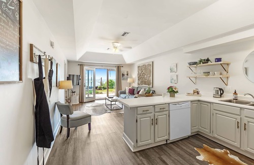 Fairhope Apartamento | Mobile Bay Sunsets-The Dogwood en Jubilee Suites