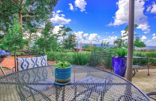 Fairhope Apartamento | Mobile Bay Sunsets-The Dogwood en Jubilee Suites