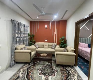 Hassan Abdal Apartamento | Doha emporium b17 multi garden FMC