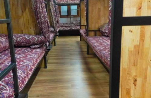 Soc Son Hotel | Doi Thong Homestay